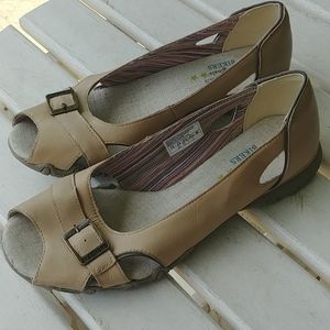 SKECHERS Bikers Open-toe Leather Flats, Sz 7.5